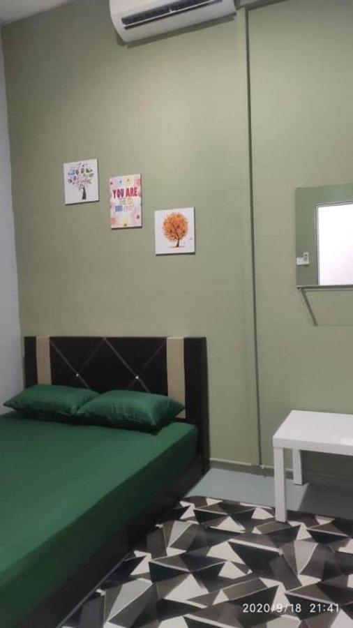Ny Tropical Backpackers Hostel Десару Екстериор снимка